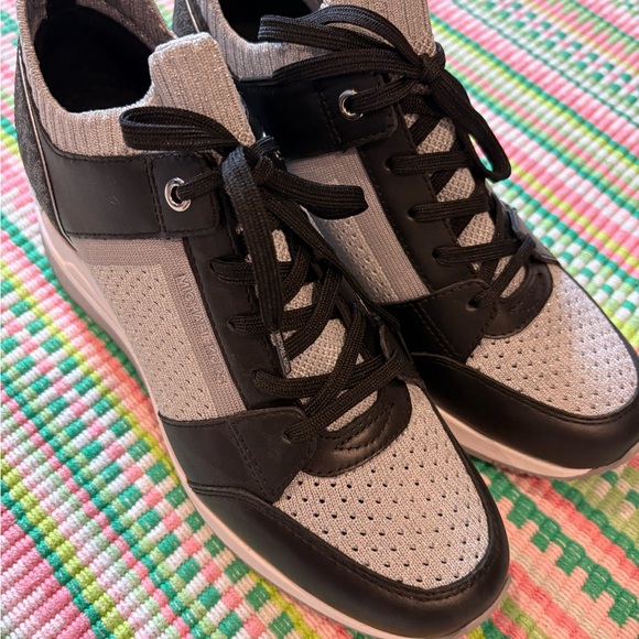 Michael Kors Georgie Stretch Knit and Leather Trainer - Picture 4 of 5